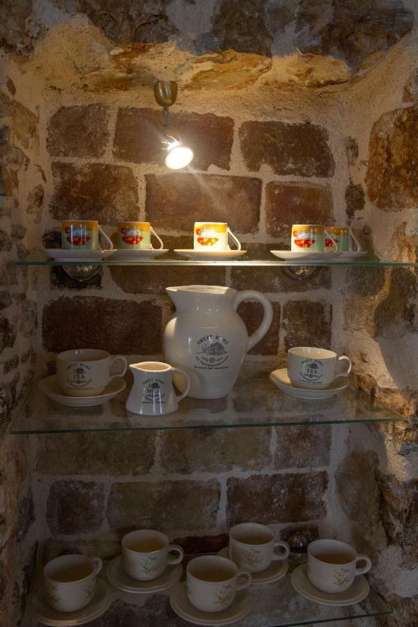 Hristina's Stone Cottage Kassiopi Esterno foto